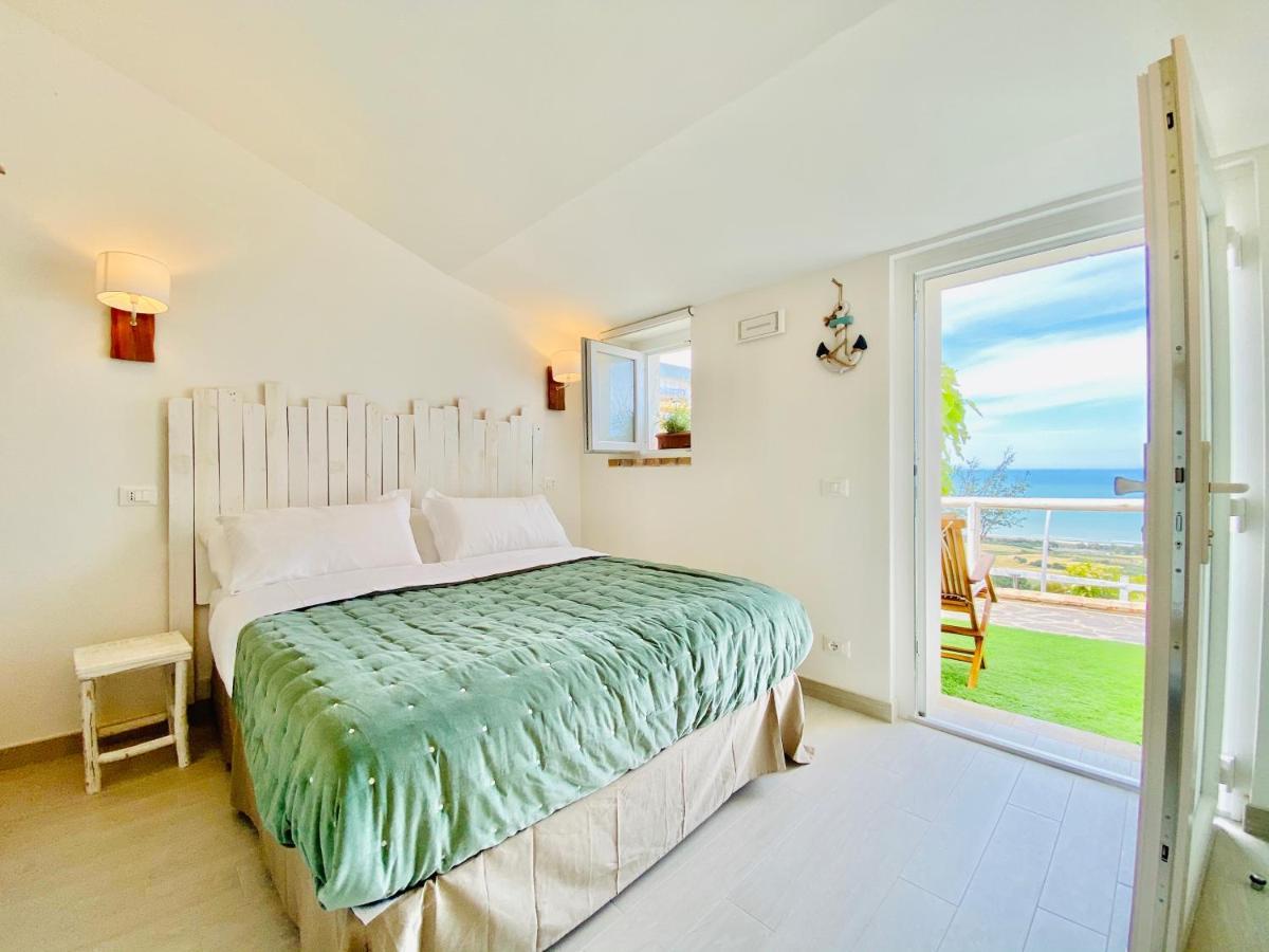 Residenza B&B Vistamare 佩塔恰托 外观 照片